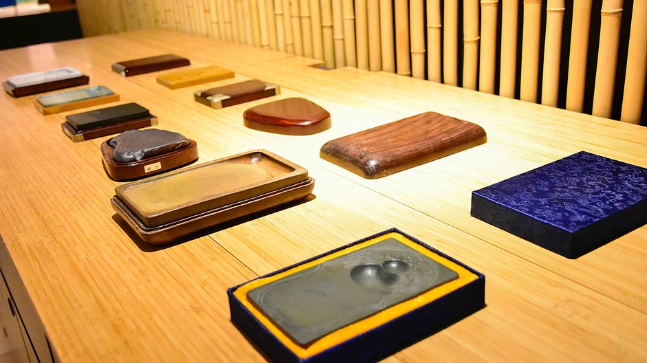 硯の基礎知識—特性と理解を深める – PIGMENT TOKYO