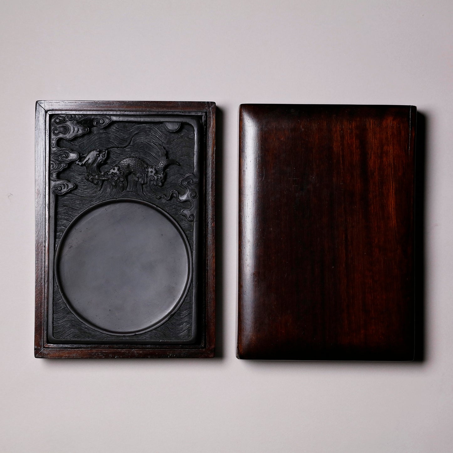 Duan Inkstone Mashikou square 6.6inch / carp climbs up a waterfall motif