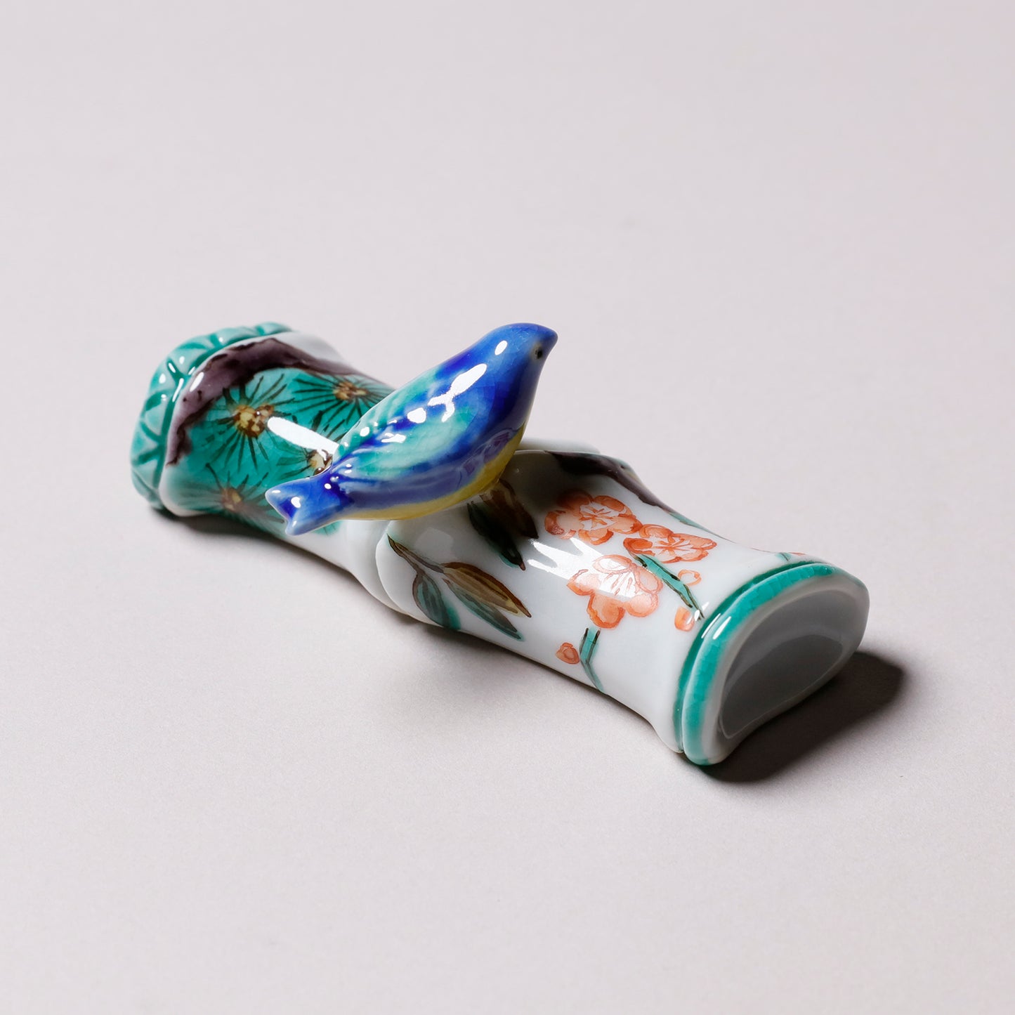 Color Brush Rest with Bird Motif