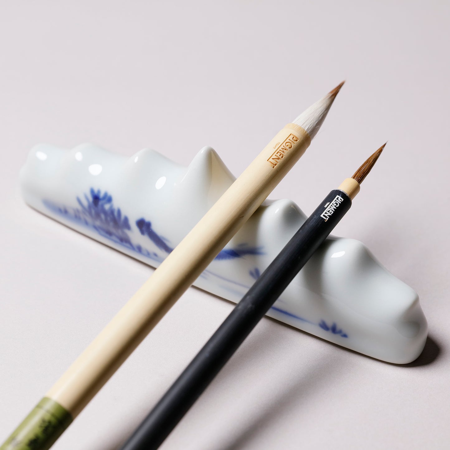 筆置 川魚（大）