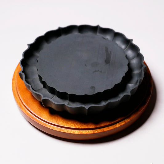 歙州長眉子紋 蓮台硯 6吋 - PIGMENT TOKYO